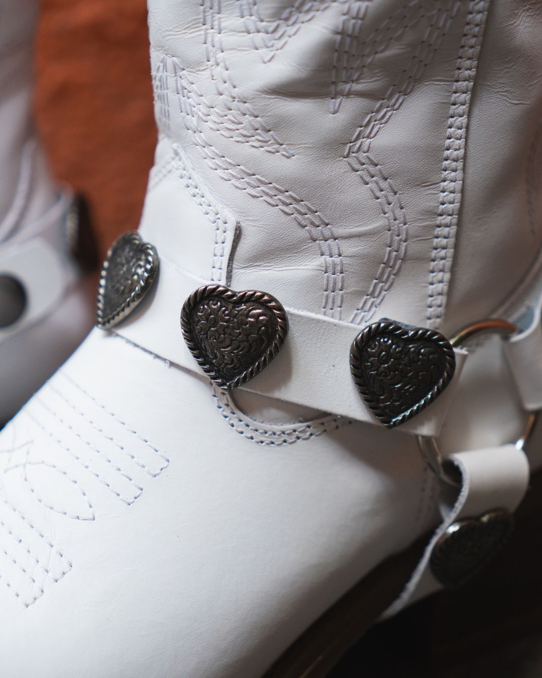 Bota Vaquera Mujer 96395 Piel Blanca Corazones