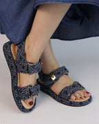 Sandalia  Mujer 4826 Davina Azul con Velcro