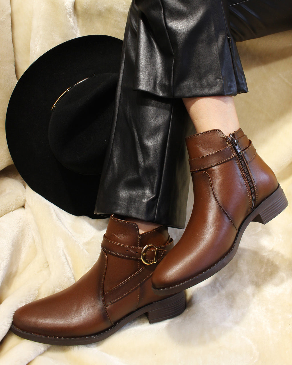 Bota de Mujer 74130 Davina Piel Café
