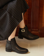 Bota Corta de Mujer 74130 Davina Piel Negra con Hebilla