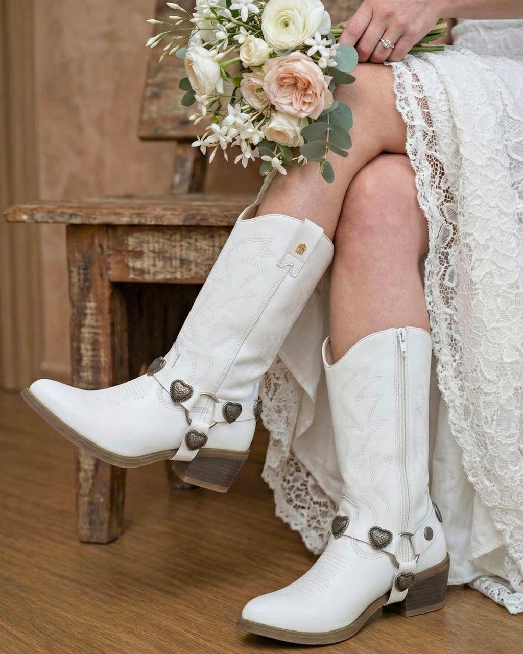 Bota Vaquera Mujer 96395 Piel Blanca Corazones