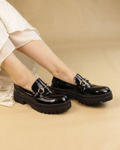 Mocasín 9981 Davina Piel Charol Negro