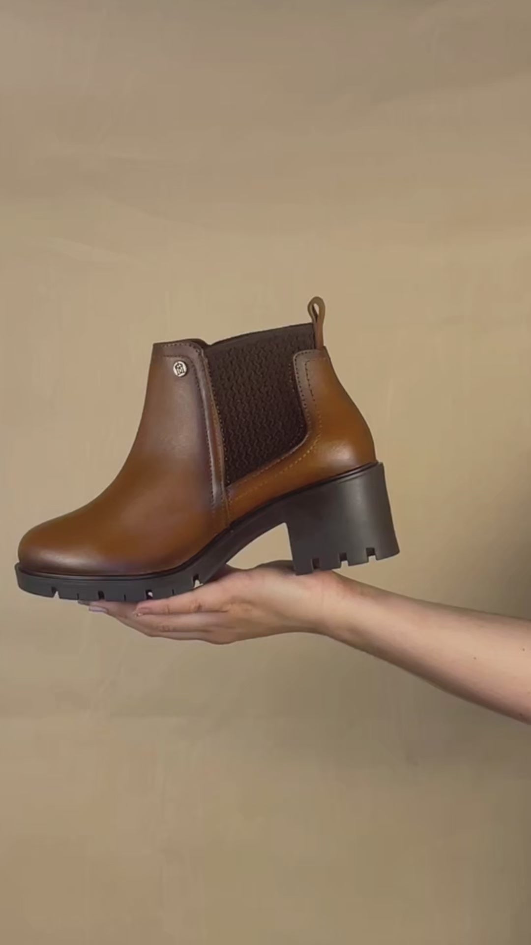 Bota de Mujer 81102 Piel Davina Café