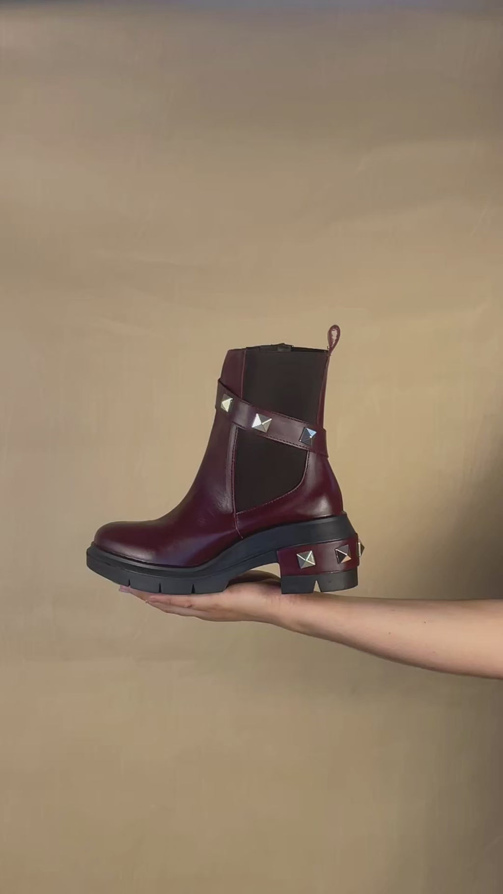 Bota de Mujer 81220 Piel Davina Vino con Tacón y Elástico