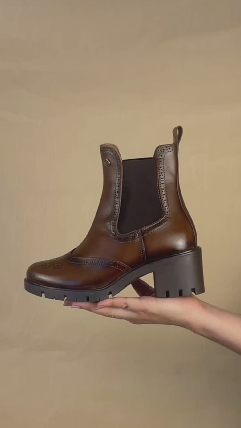 Bota de Mujer 81205 Davina Piel Shedron con Tacón