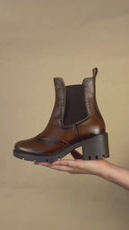 Bota de Mujer 81205 Davina Piel Shedron con Tacón