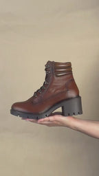 Bota de Mujer 81304 Piel Davina Shedron con Cintas